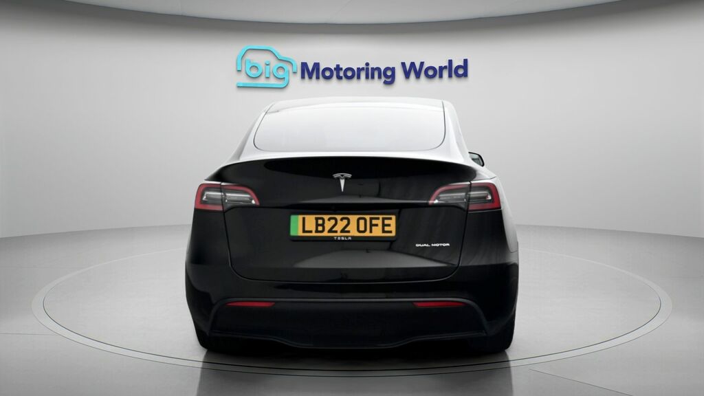 Tesla Model Y Long Range Black #6