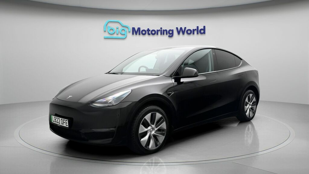 Tesla Model Y Long Range Black #3