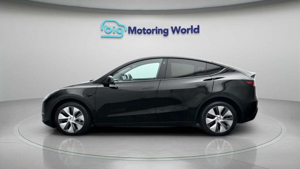 Tesla Model Y Long Range Black #4