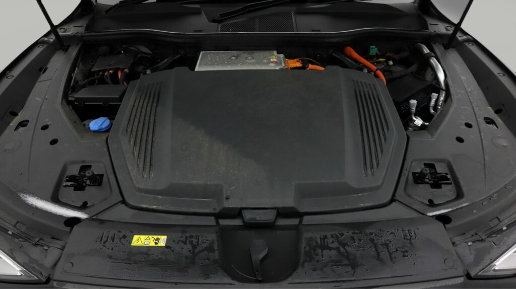 Audi E-tron 55 S Line Quattro 95Kwh 11Kw Charger #19