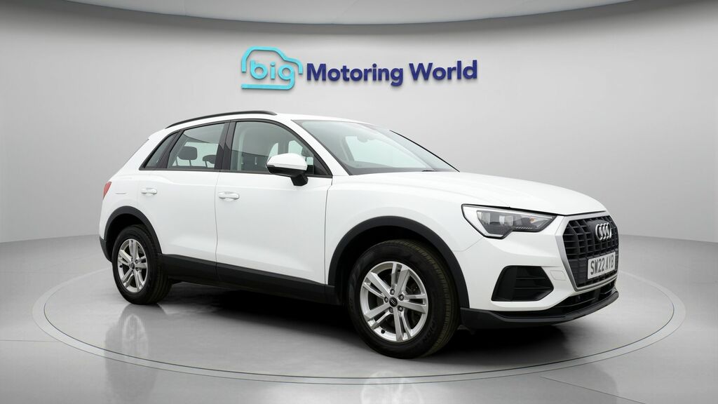 Audi Q3 Technik White