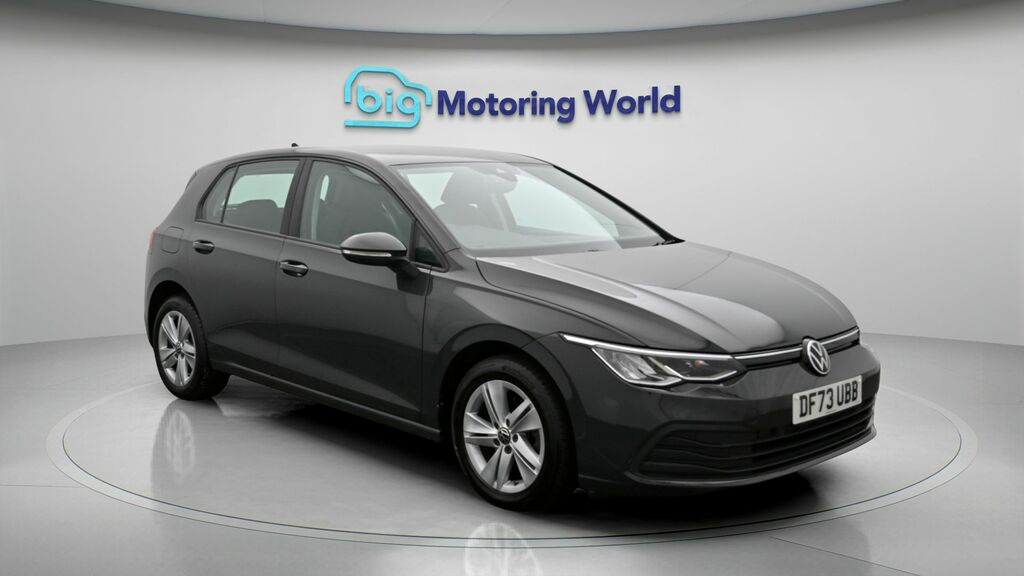Volkswagen Golf Life Grey