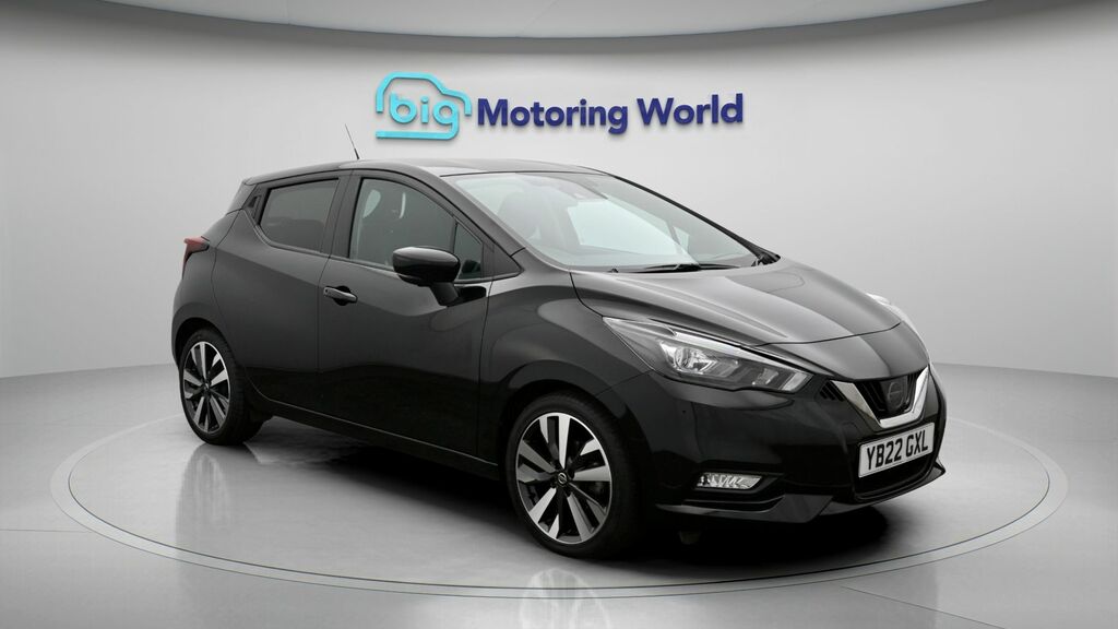 Nissan Micra Tekna Black
