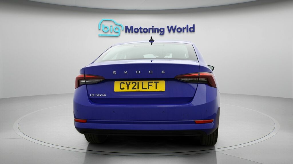 Skoda Octavia Se Technology Blue #6