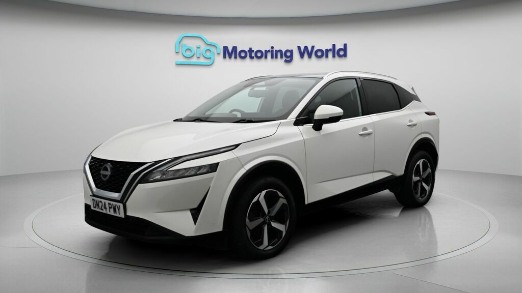 Nissan Qashqai N-connecta DN24PWY White #3