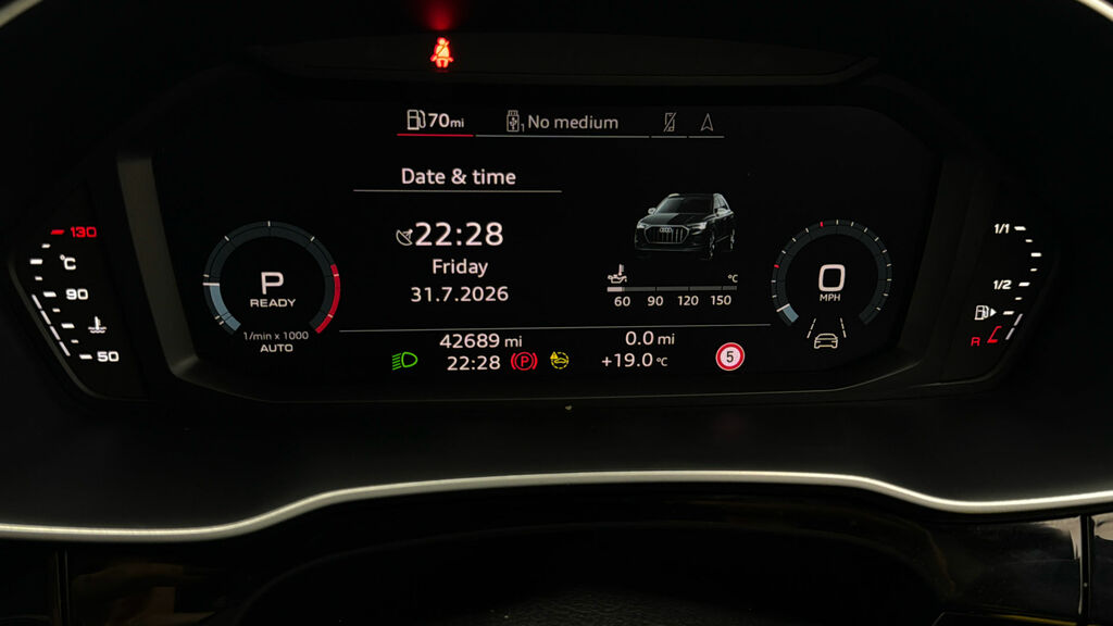 Audi Q3 Black Edition 35 Tfsi 150 Ps S Tronic  #24