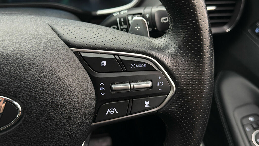 Hyundai Santa Fe Santa Fe Ultimate Phev Black #24