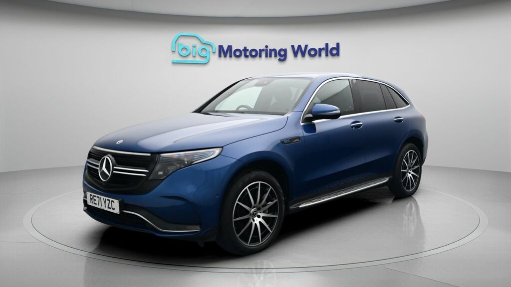 Mercedes-Benz EQC Amg Line Blue #3