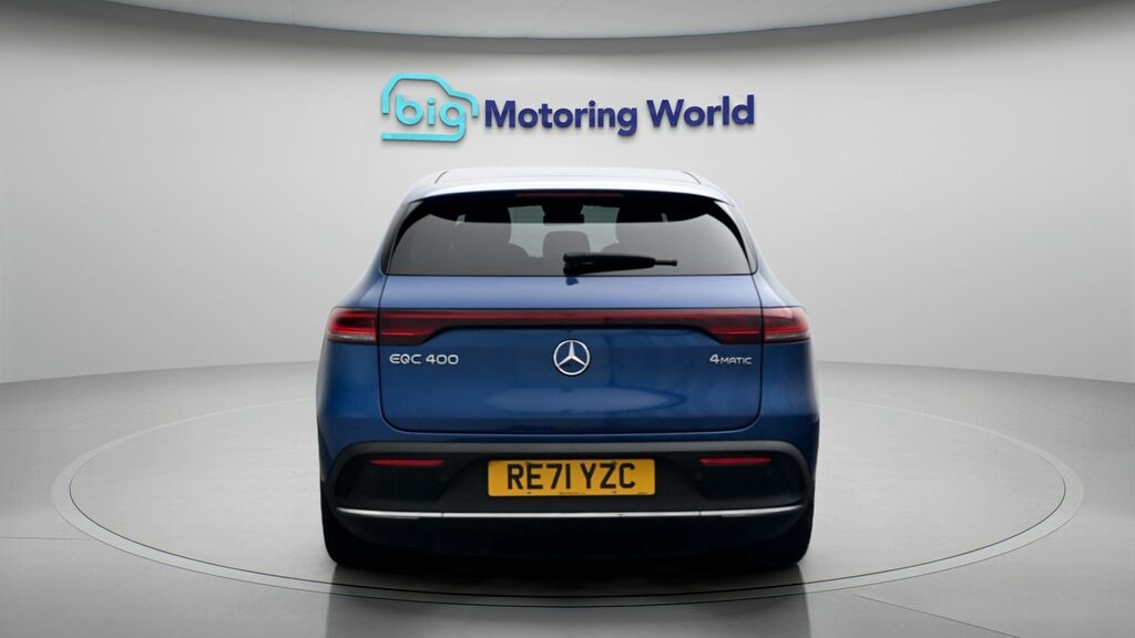 Mercedes-Benz EQC Amg Line Blue #6
