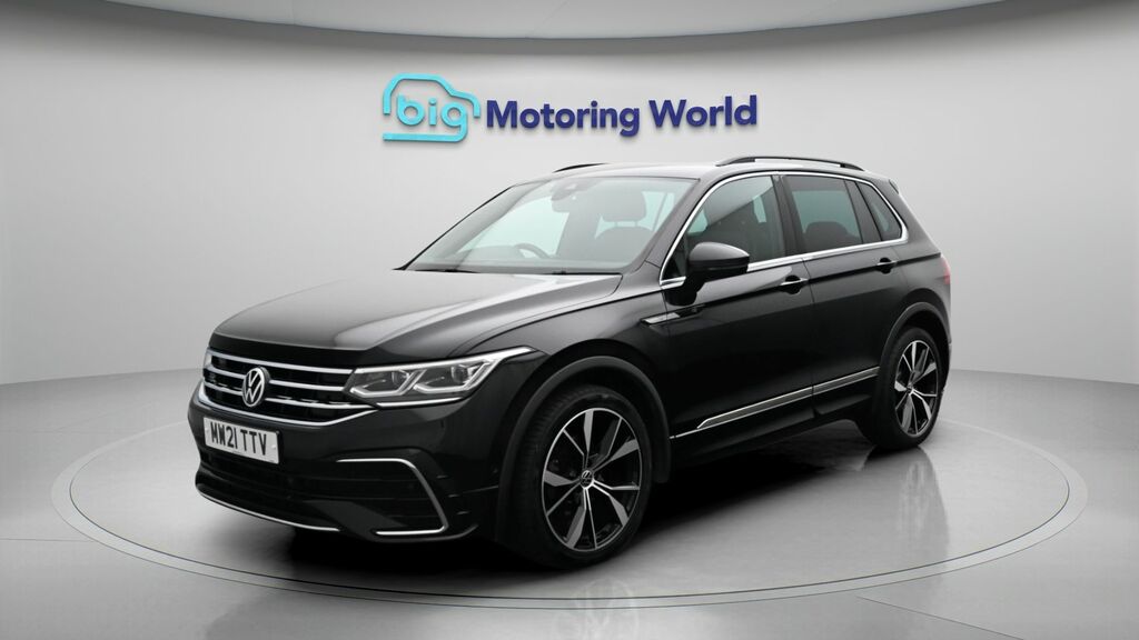 Volkswagen Tiguan R-line MW21TTV Black #3