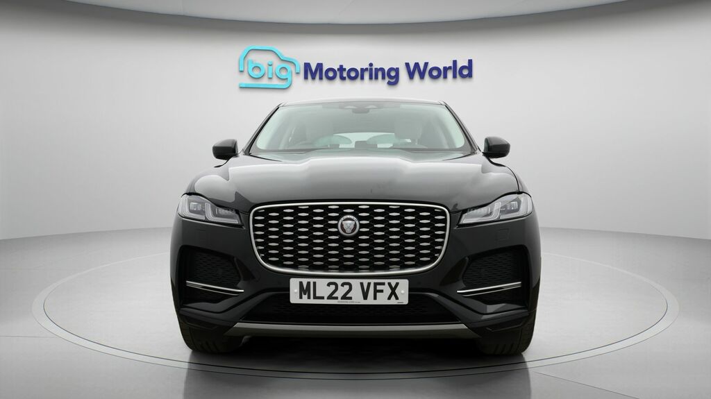 Jaguar F-Pace S Black #2