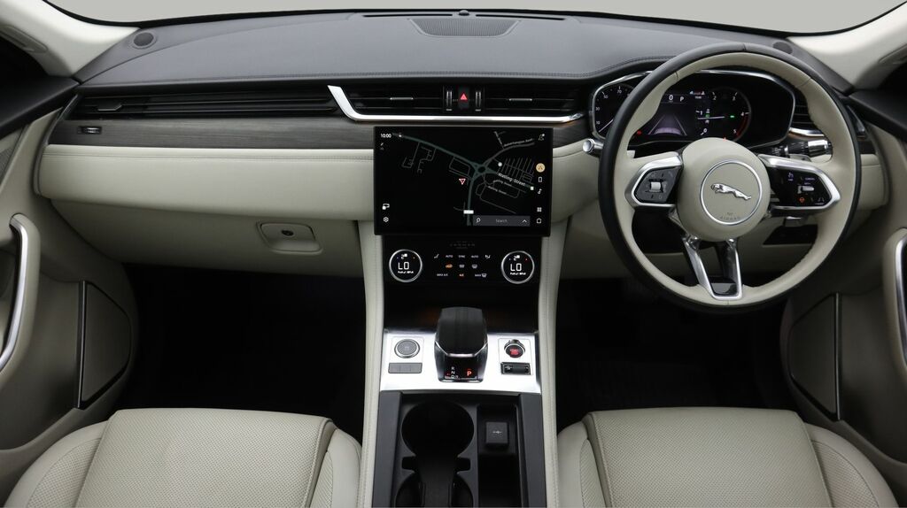 Jaguar F-Pace Jaguar Estate 2.0 D200 R-dynamic Hse Au Grey #13