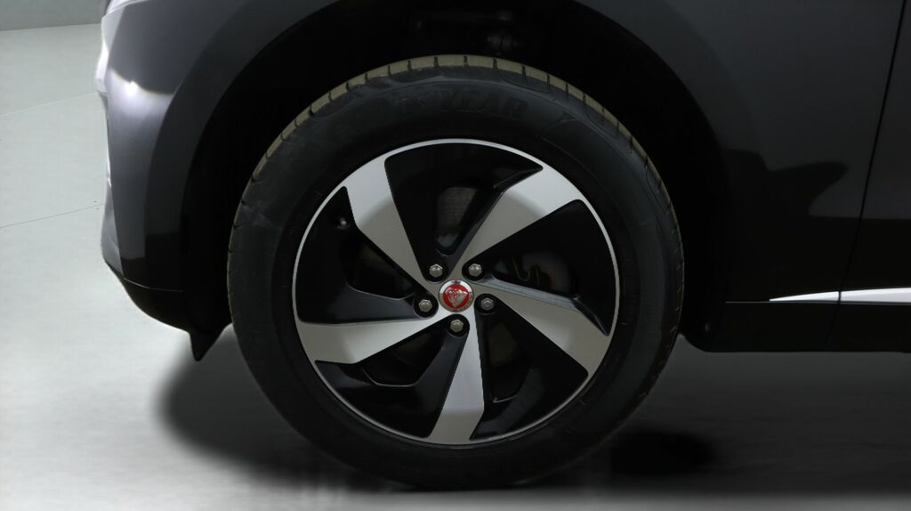 Jaguar F-Pace Jaguar Estate 2.0 D200 R-dynamic Hse Au Grey #18
