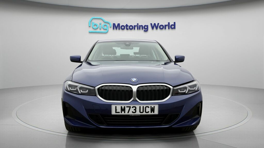BMW 3 Series Sport Blue #2