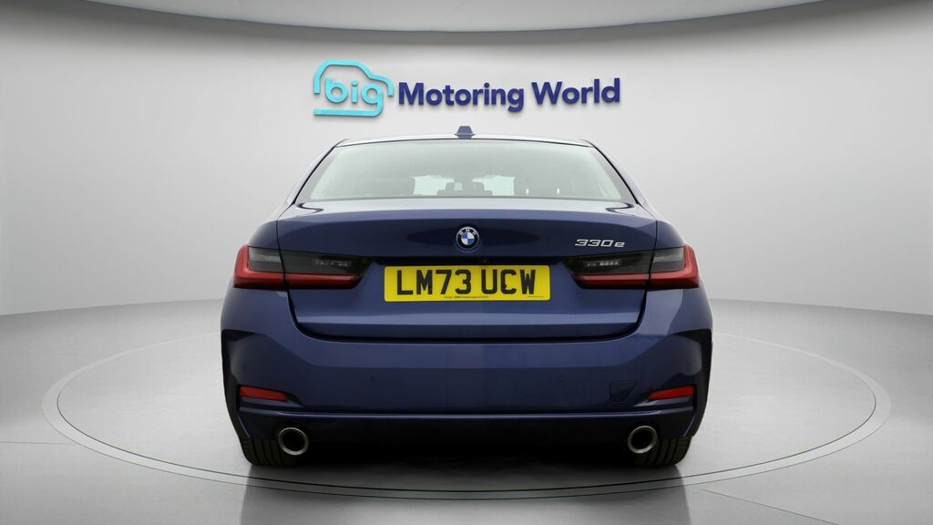 BMW 3 Series Sport Blue #6