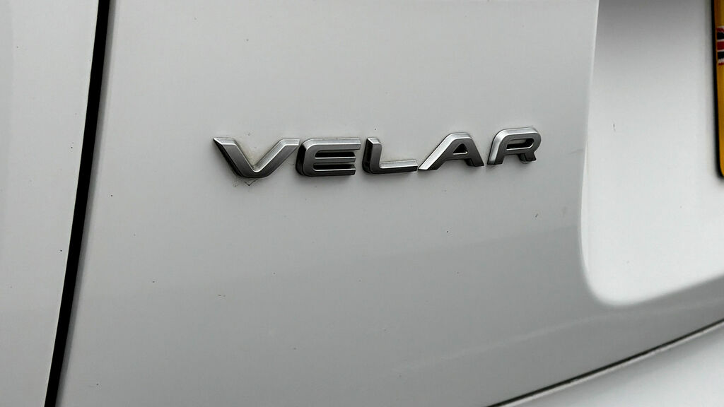 Land Rover Range Rover Velar 2.0 D200 Estate White #21