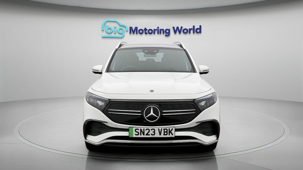 Mercedes-Benz EQB Amg Line White #2