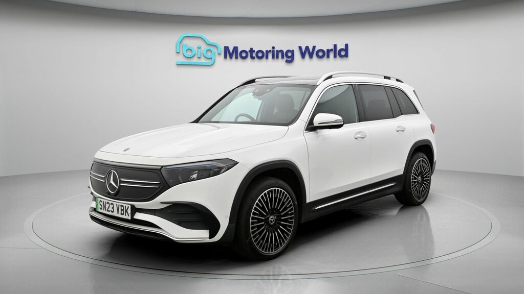 Mercedes-Benz EQB Amg Line White #3