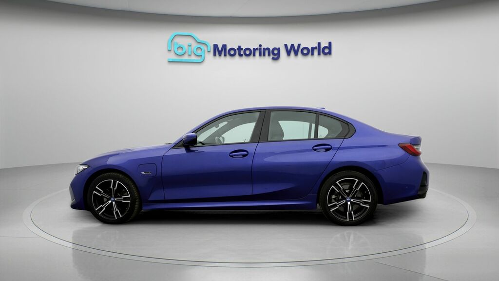 BMW 3 Series M Sport Blue #4