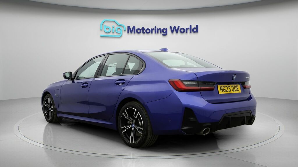 BMW 3 Series M Sport Blue #5