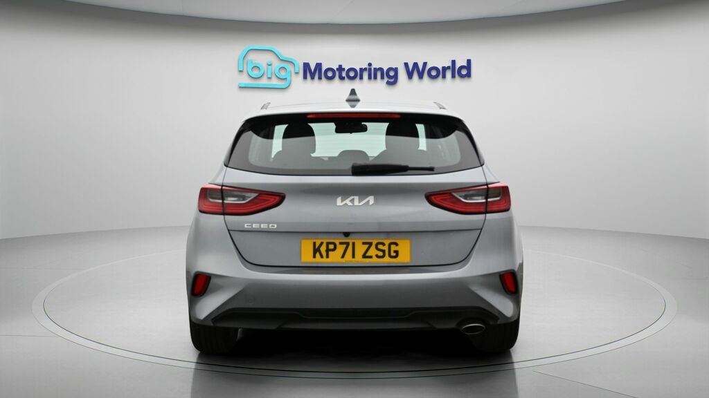 Kia Ceed 2 Silver #6