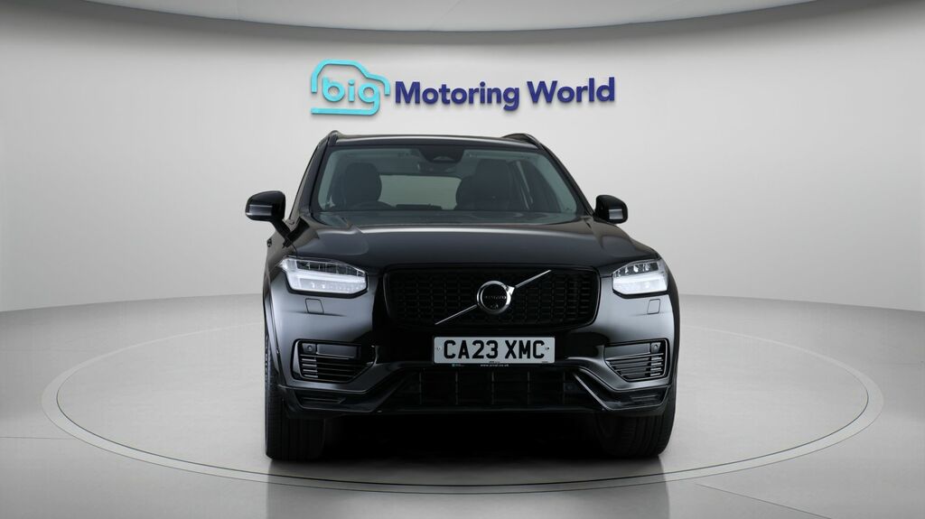 Volvo XC90 Plus Black #2