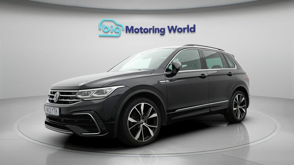 Volkswagen Tiguan R-line Black #3