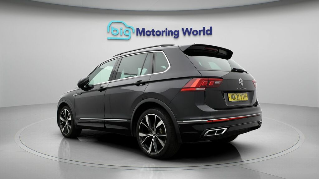 Volkswagen Tiguan R-line Black #5