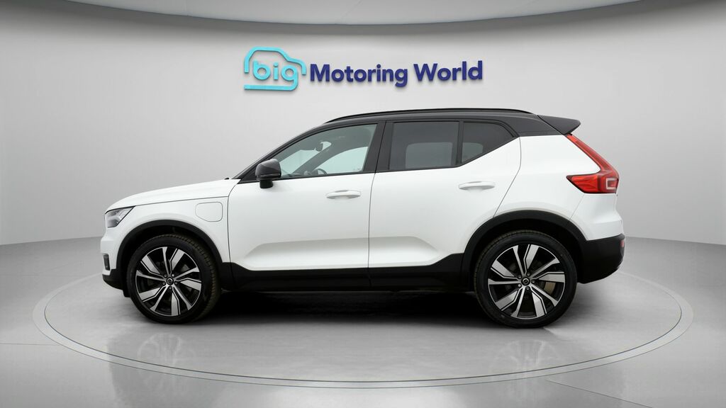 Volvo XC40 Ultimate Dark White #4