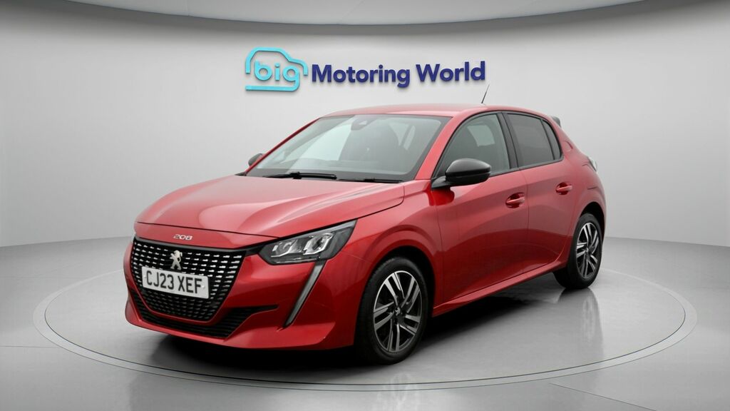 Peugeot 208 Allure Premium Red #3