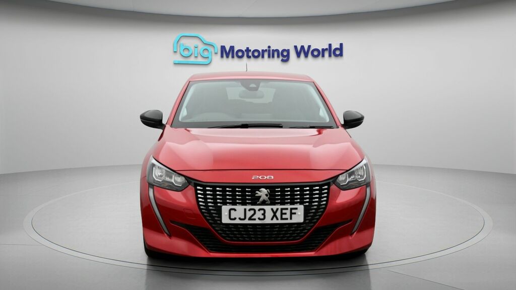 Peugeot 208 Allure Premium Red #2
