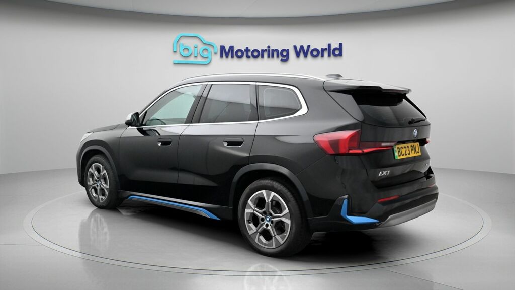 BMW iX1 Xline BC23PNJ Black #5