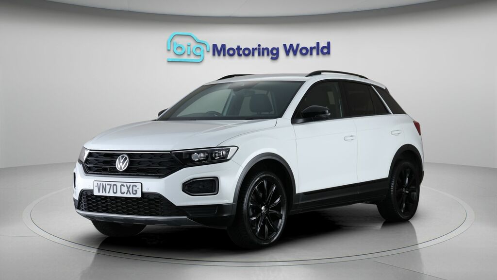 Volkswagen T-Roc Black Edition White #3