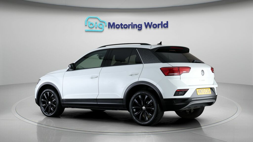 Volkswagen T-Roc Black Edition White #5
