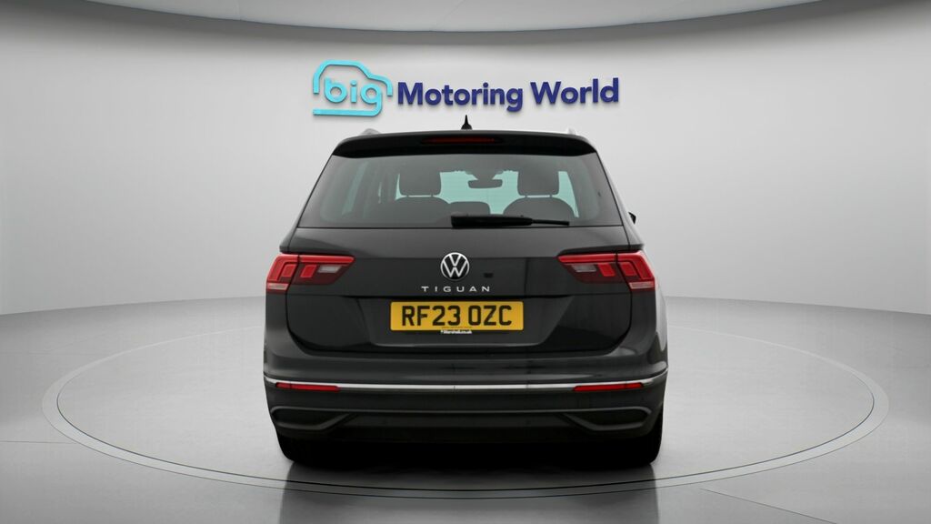 Volkswagen Tiguan Life Grey #6