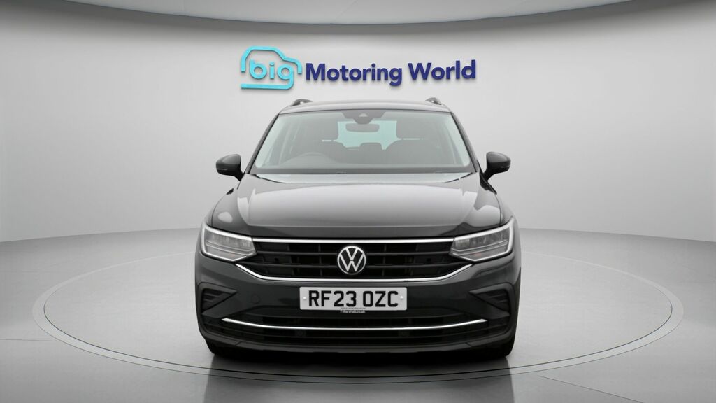 Volkswagen Tiguan Life Grey #2