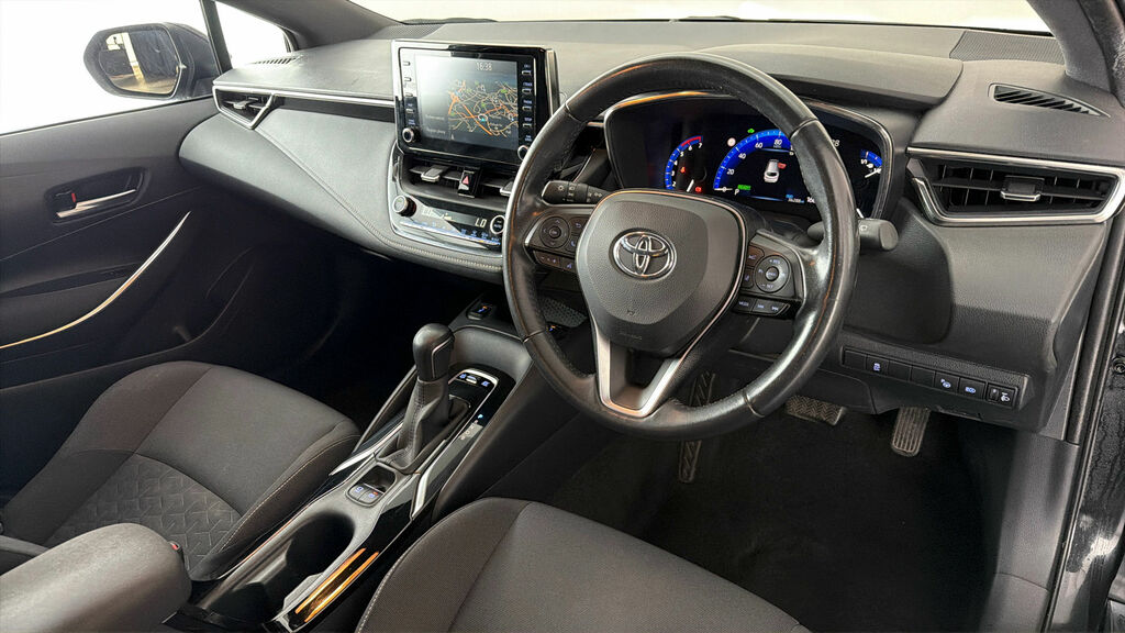Toyota Corolla Estate #9