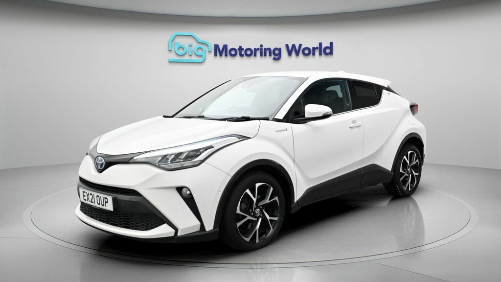 Toyota C-Hr Design White #3