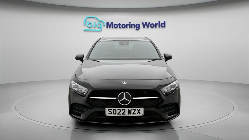 Mercedes-Benz A Class Amg Line Edition Black #2