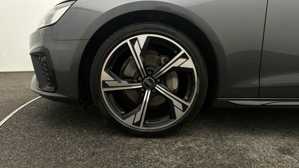 Audi A4 Avant Avant S Line 40 Tfsi 204 Ps S Tronic White #17