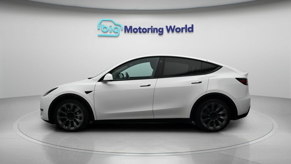 Tesla Model Y Long Range White #4