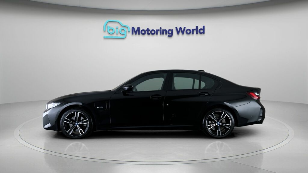BMW 3 Series M Sport Black #4