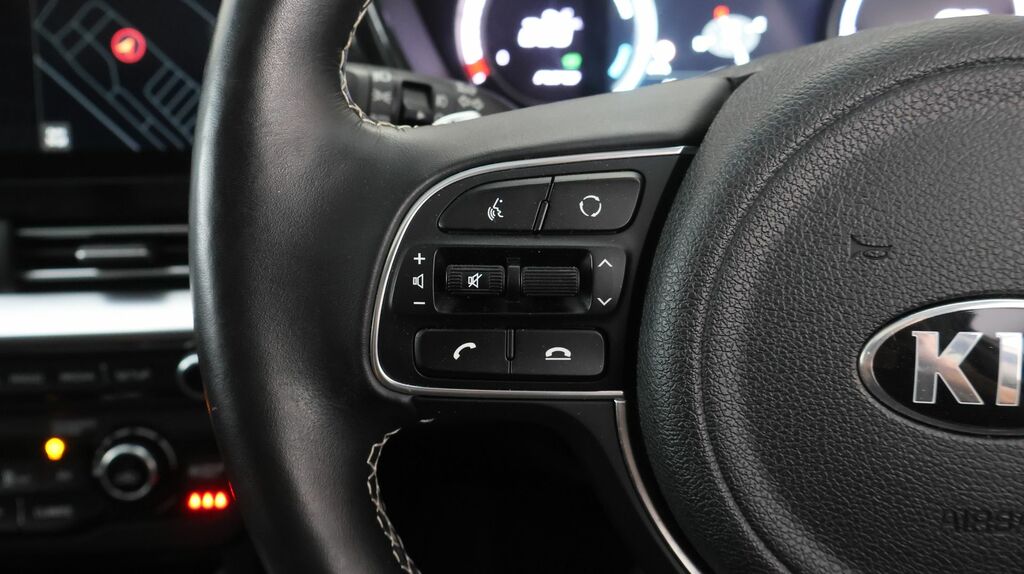 Kia Niro 1.6 Gdi Hybrid 2 Dct White #23