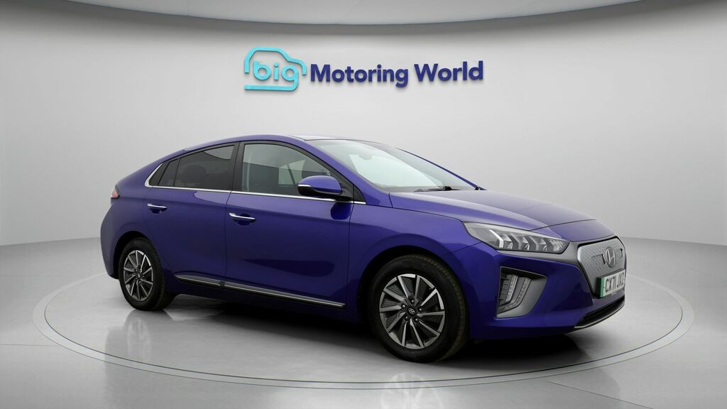 Hyundai Ioniq Premium Blue