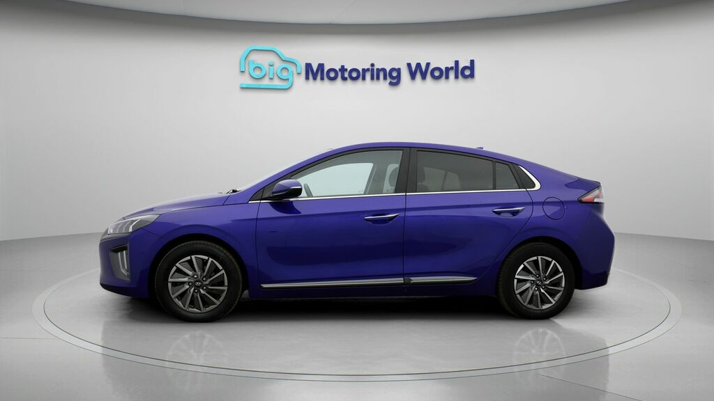 Hyundai Ioniq Premium Blue #4