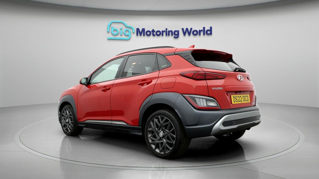 Hyundai Kona Premium Red #5