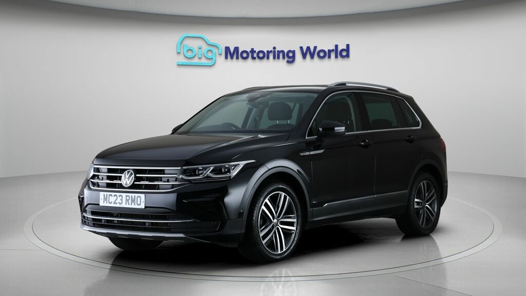 Volkswagen Tiguan Elegance Black #3