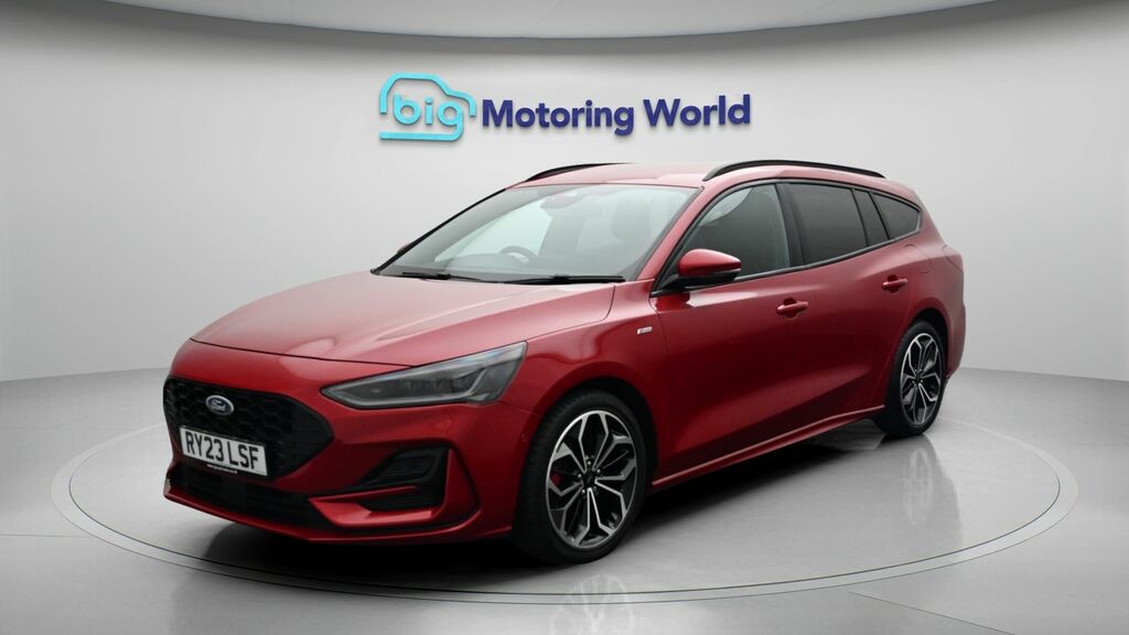 Ford Focus St-line X Red #3