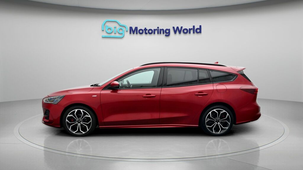 Ford Focus St-line X Red #4