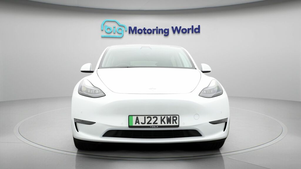 Tesla Model Y Long Range White #2